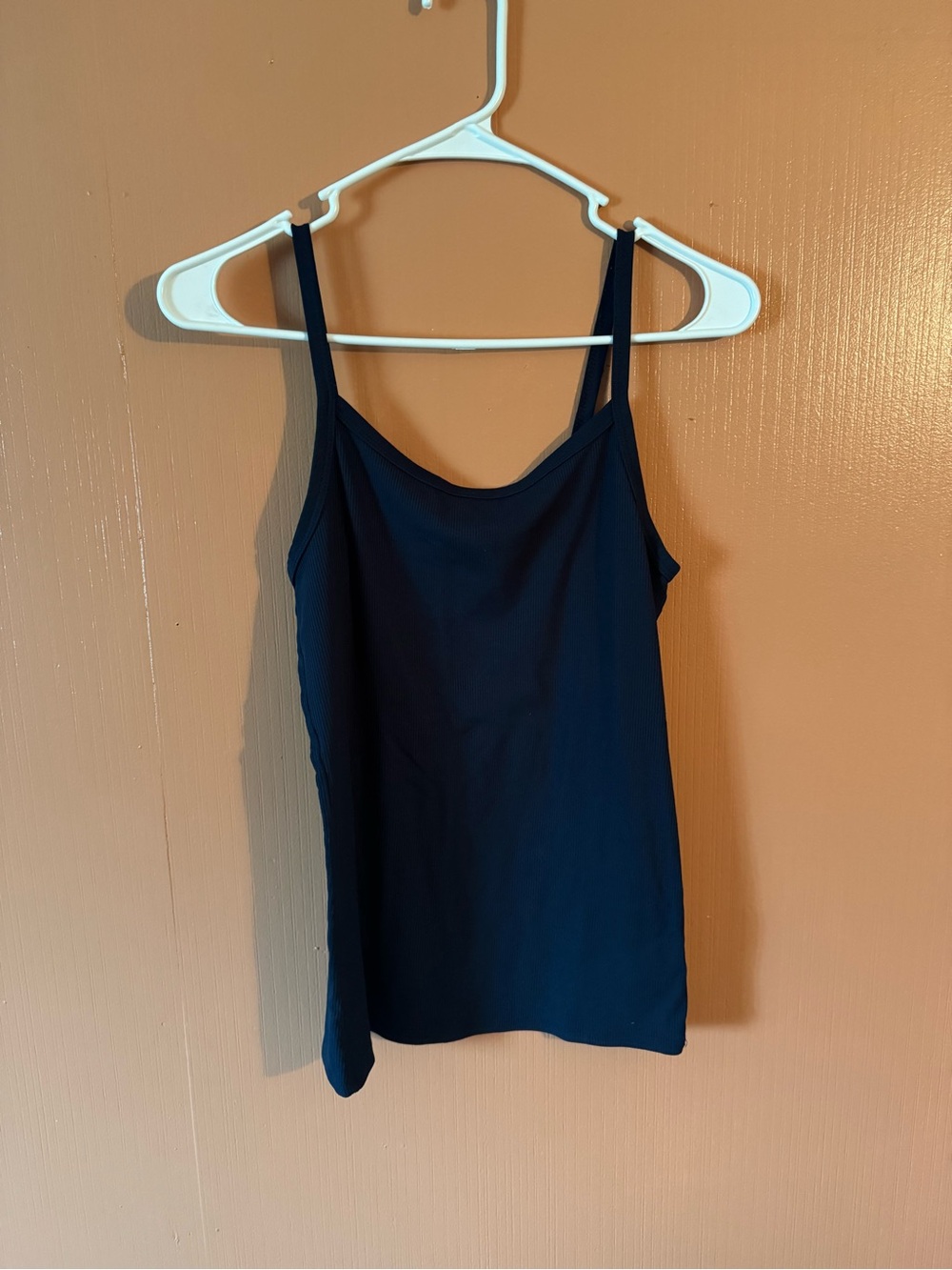 No Boundaries Navy Spaghetti Strap Tank Top – Size Medium